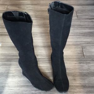 CAMI black wedge heel suede boots ~ Size 8